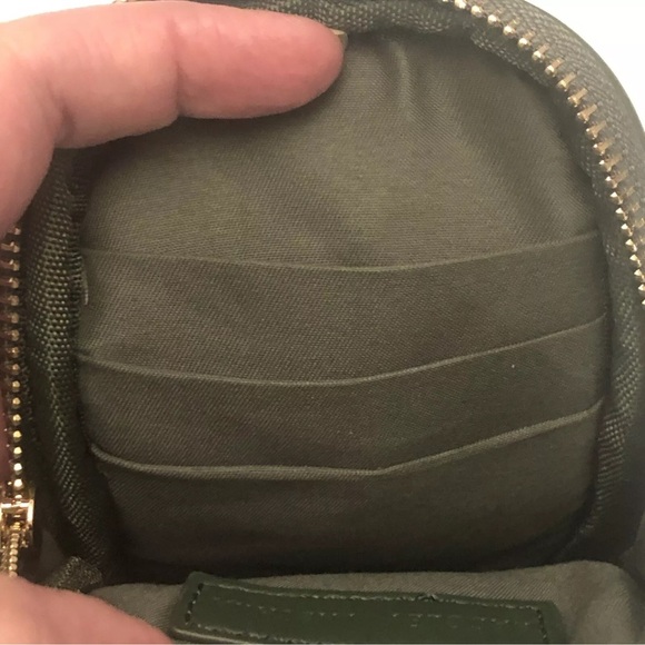 Badgley Mischka Crossbody Bag - Picture 7 of 11